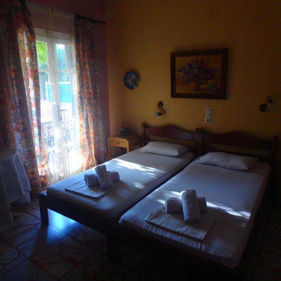 Villa Rodanthos Perdika (Aegina) Exterior foto