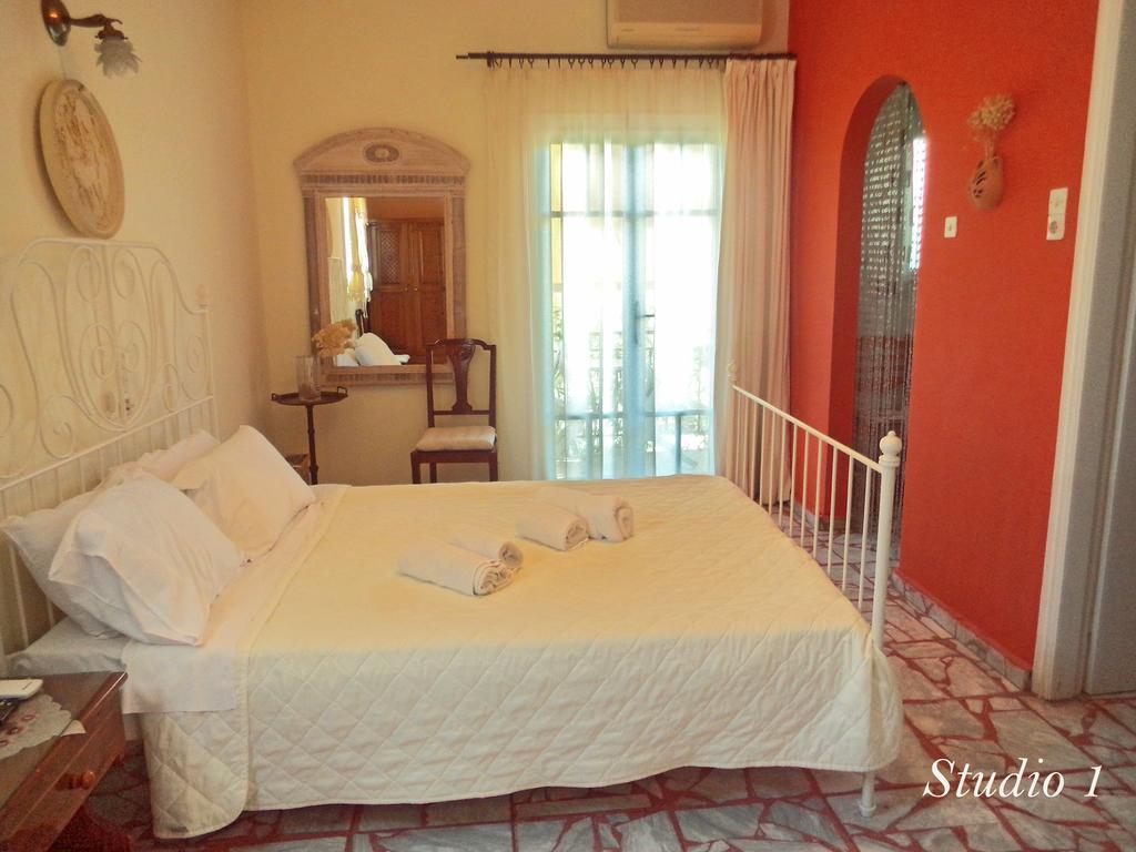 Villa Rodanthos Perdika (Aegina) Exterior foto